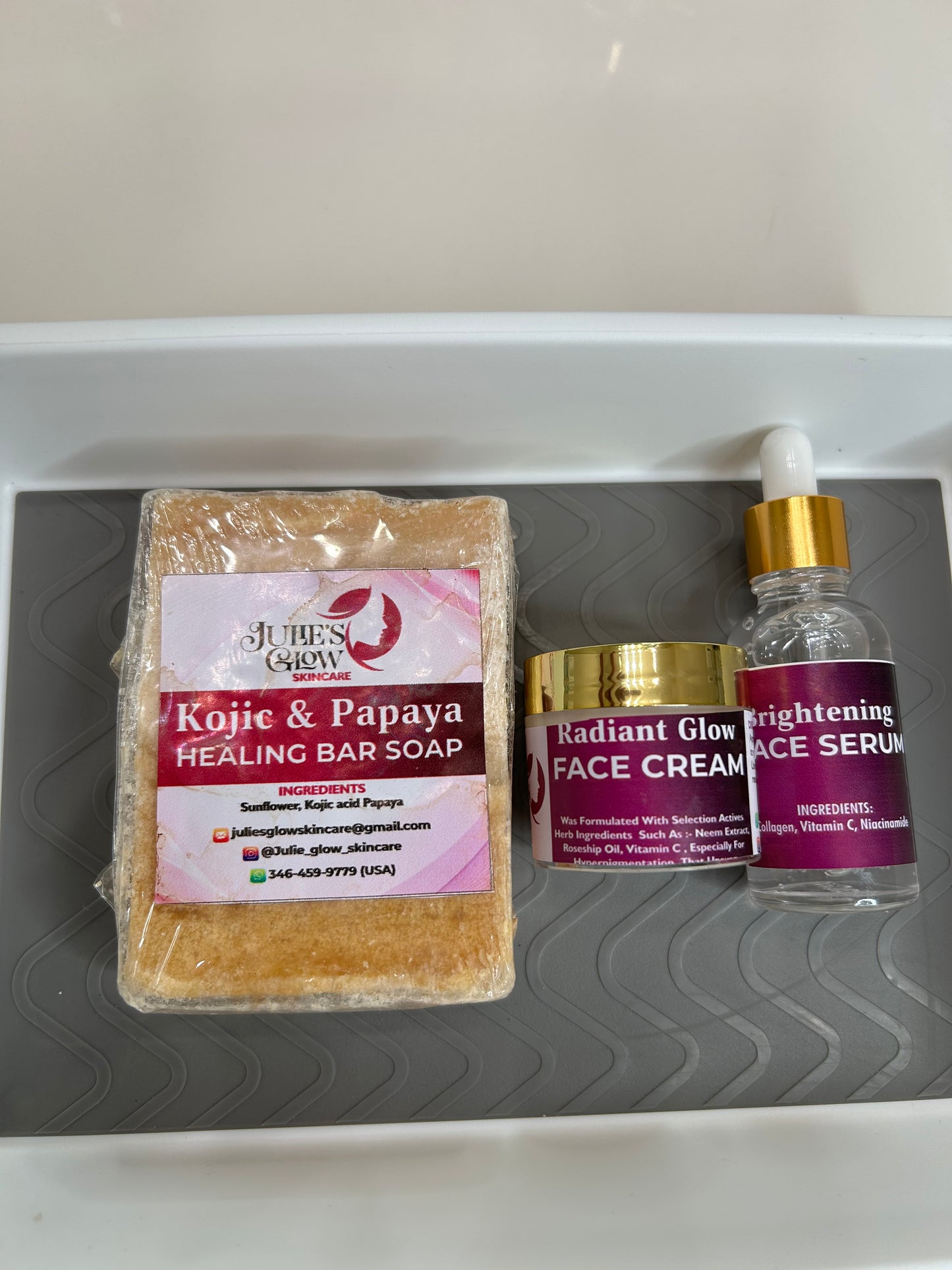 3 piece starter healing kit with small face cream which is 30ML size (pre-order)